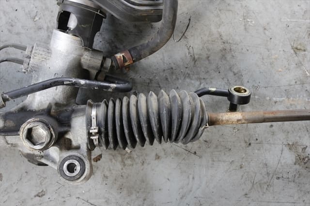 [Used]Front steering rack TOYOTA RAV4 TA-ACA21W - BE FORWARD Auto Parts