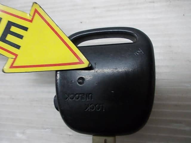 [Used]Keyless Entry Remote Control Key TOYOTA Allex CBA-NZE121 - BE ...