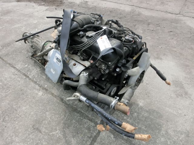 [Used] Petrol engine without gearbox, 2RZ-E - BE FORWARD Auto Parts