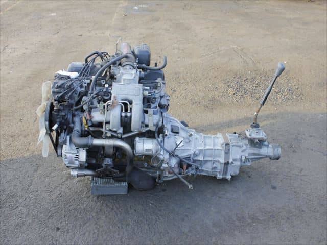 Used]Engine & Transmission1RZ-E F MT 5SP TOYOTA Hilux - BE FORWARD