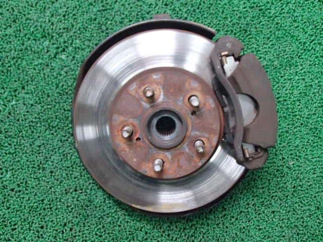 Used]Front Right Knuckle Hub Assembly TOYOTA Caldina E