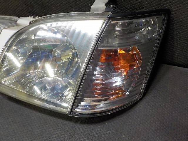 Used]Left Headlight TOYOTA Gaia GF-SXM10G - BE FORWARD Auto Parts