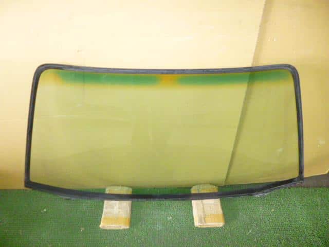 Used]Front Windshield TOYOTA MR2 E-SW20 - BE FORWARD Auto Parts