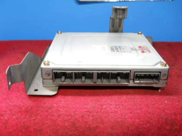 Used]Engine Control Unit Mitsubishi Fuso Fuso largesize car 