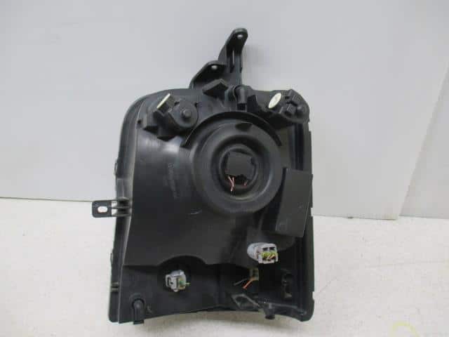車のパーツ Suzuki Every EBD-DA64V HEADLIGHT 2 Used]Left Headlight SUZUKI Every 2009 EBD-DA64V - BE FORWARD Auto