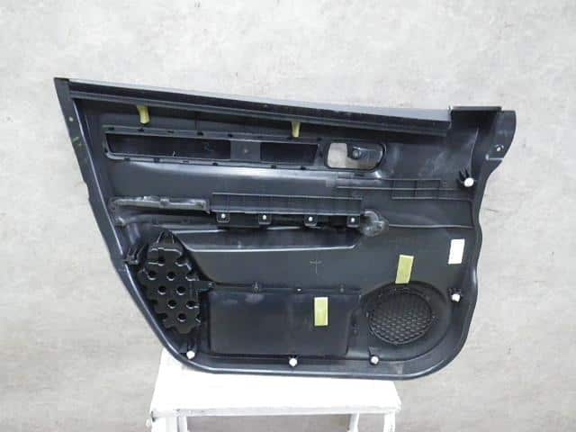 Used]Front Right Door Trim SUZUKI Swift 2009 CBA-ZC31S
