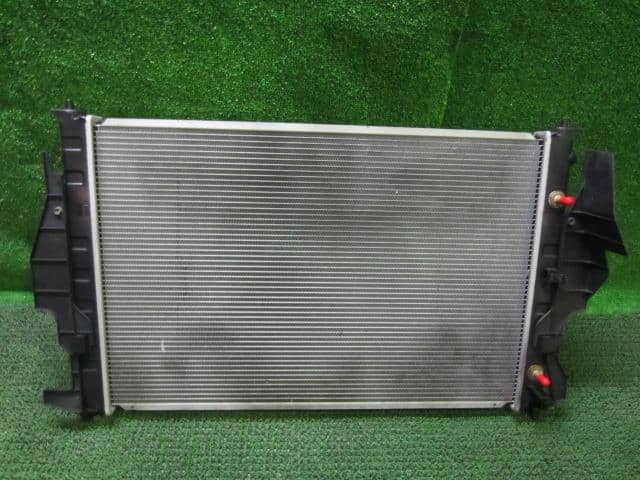 Used]Radiator MAZDA MPV GF-LW5W GY0115200D - BE FORWARD Auto Parts