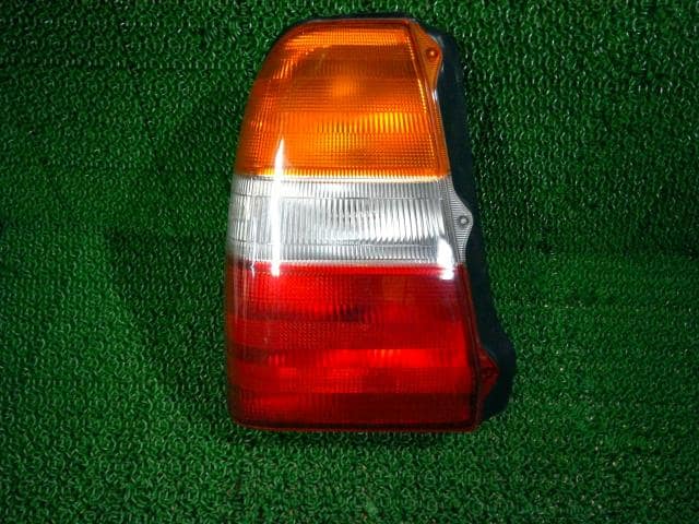 Used]Left Tail Light TOYOTA Crown Comfort DBA-TSS10 - BE FORWARD Auto Parts