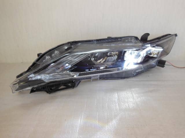 ebay][Used]Left Headlight TOYOTA Harrier 2016 DBA-ZSU60W