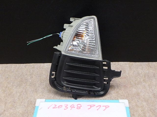 Used]Turn Signal Light TOYOTA Aqua DAA-NHP10 - BE FORWARD Auto Parts