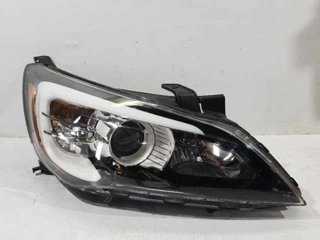 Used Headlights Right Kia K7 921023r300 Be Forward Auto Parts