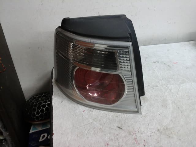 trek tail light