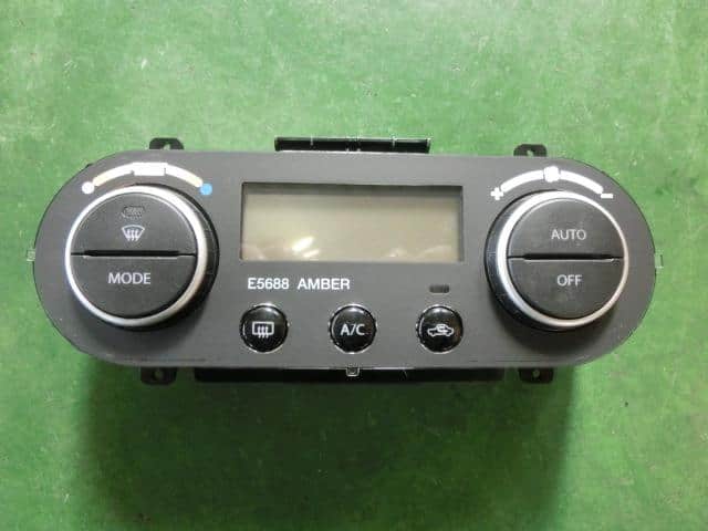 Used]A/C Control Panel SUZUKI Swift 2009 DBA-ZC71S 3951073K10 - BE