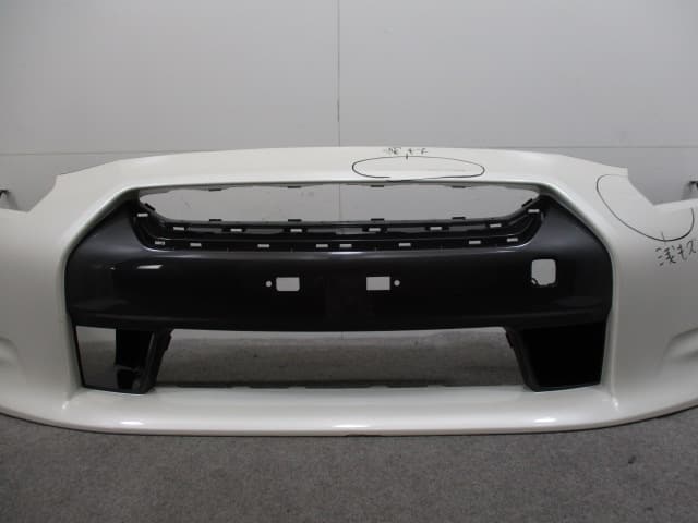 Used] Front Bumper Face NISSAN GT-R R35 62022 JF00H - BE FORWARD