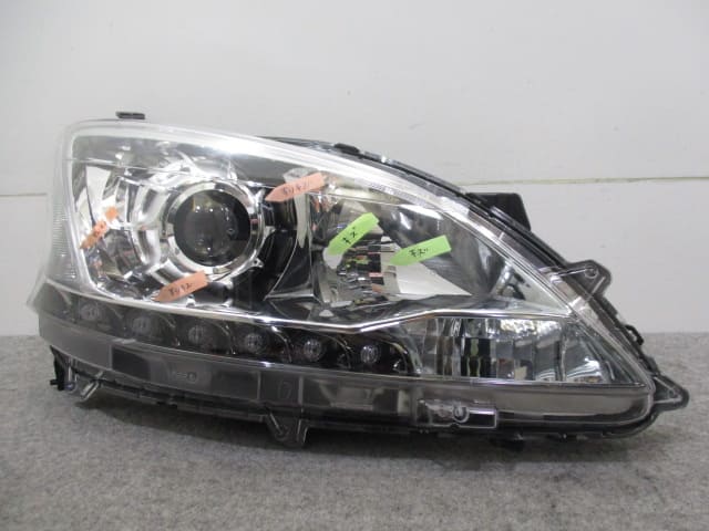 Used] Right Headlight NISSAN Sylphy B17 STANLEY W0613 - BE FORWARD