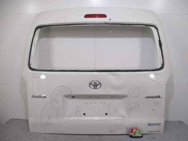 Used] Back Door Panel TOYOTA Hiace 200 - BE FORWARD Auto Parts