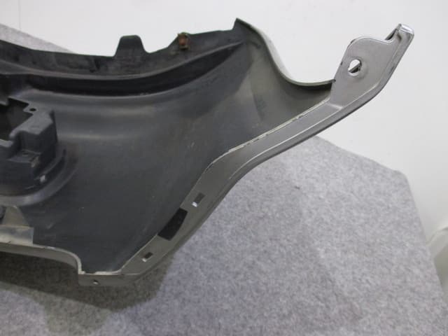 Used] Front Bumper Face NISSAN Cube Z11 62022 3V040 - BE FORWARD