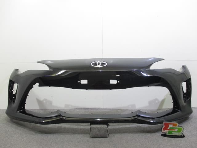 Used] Front Bumper Face TOYOTA 86 / Hachiroku ZN6 57704CA030 - BE
