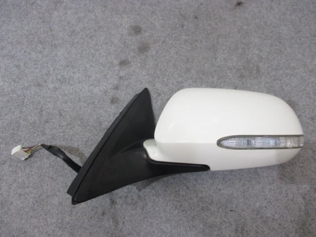 Used Left Side Mirror Honda Accord Wagon Cm1 010142 Blinker P3206 Be Forward Auto Parts