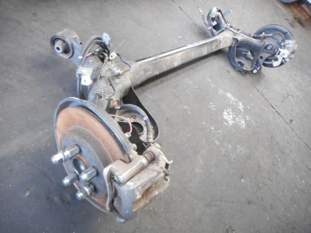[Used]Rear Axle Beam Assembly TOYOTA Prius 2011 DAA-ZVW30 4210112171 ...