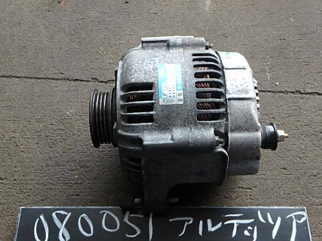 Used]Alternator TOYOTA Altezza GF-SXE10 2706074880 - BE