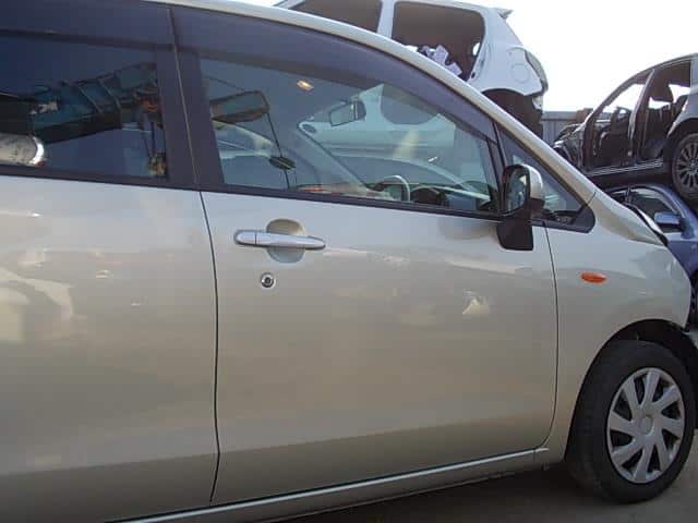 Usedfront Right Door Assembly Daihatsu Move 2013 Dba La100s - 