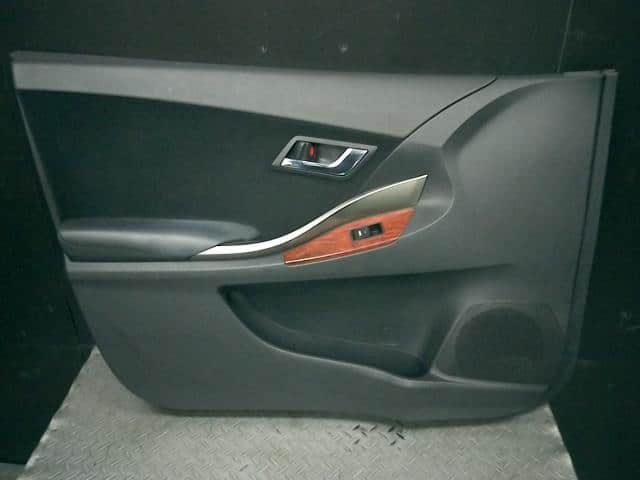 アリオン NZT260 右フロントドア　15204160 2025年最新Yahoo!オークション -アリオン 260 右 ドアの中古品・新品