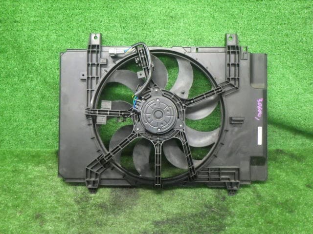 Used]Radiator Cooling Fan NISSAN Cube 2012 DBA-Z12 214811FA5A - BE