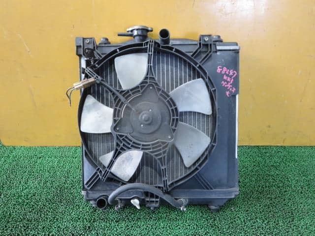 Used]Radiator SUBARU Vivio 1997 E-KK3 - BE FORWARD Auto Parts