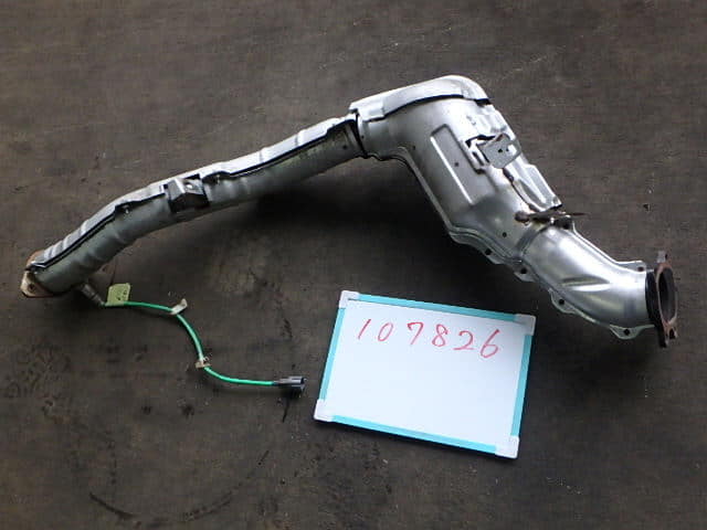 Used]Catalyst SUBARU Impreza 2003 TA-GDA 44102FE140 - BE