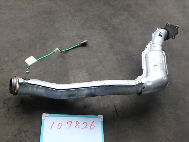 Used]Catalyst SUBARU Impreza 2003 TA-GDA 44102FE140 - BE