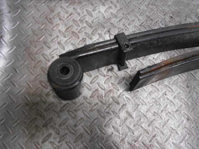 [Used]Rear Right Leaf Spring Assembly ISUZU ELF 1994 U-NPR66LR - BE ...