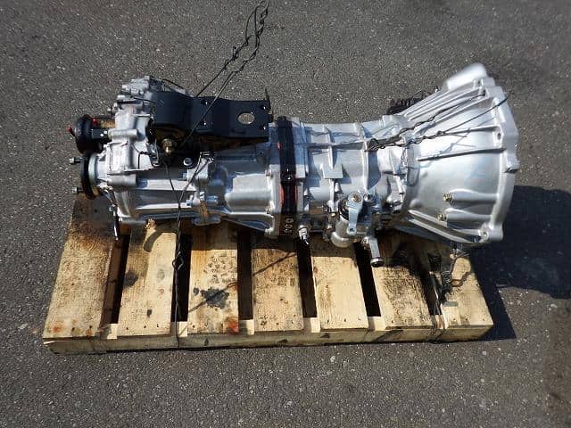 UsedManual Transmission TOYOTA Hiace 1996 KC-LY151 - BE ...