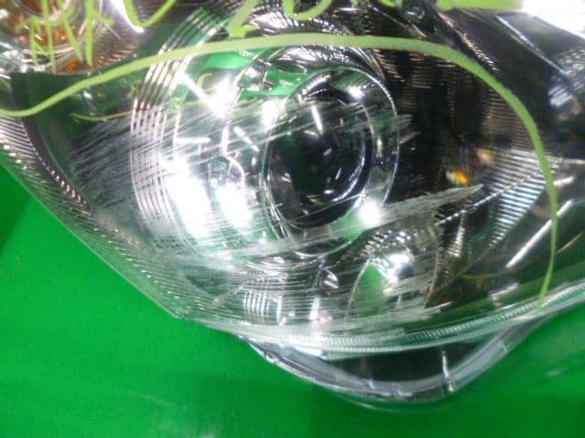 Подлокотник toyota blade