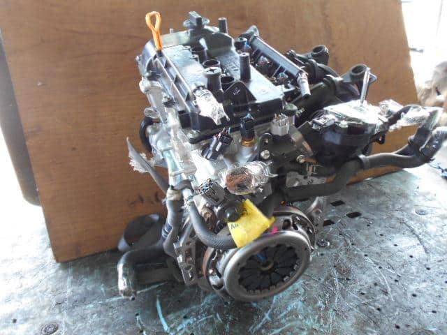 Двигатель suzuki r06a