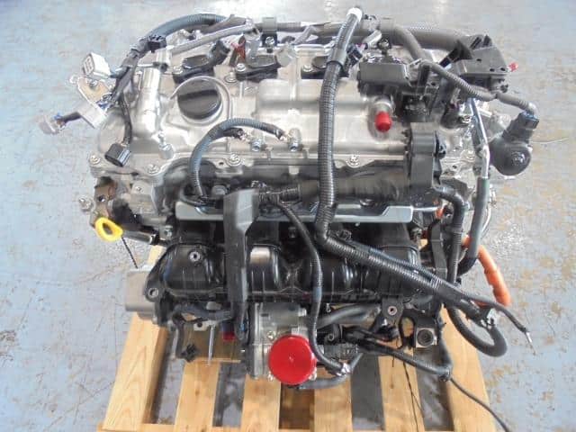 [Used]2ZR-FXE Engine TOYOTA Noah 2017 DAA-ZWR80G - BE FORWARD Auto Parts