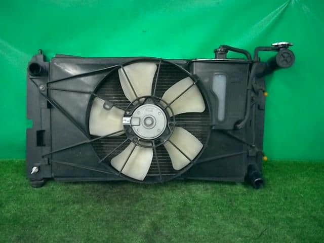 [Used]Radiator TOYOTA Corolla Fielder 2005 DBA-NZE121G 1640021160 - BE ...