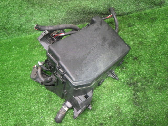 [Used]Fuse Box TOYOTA Prius 2010 DAA-ZVW30 8274175010 - BE ... 2001 toyota prius fuse box 