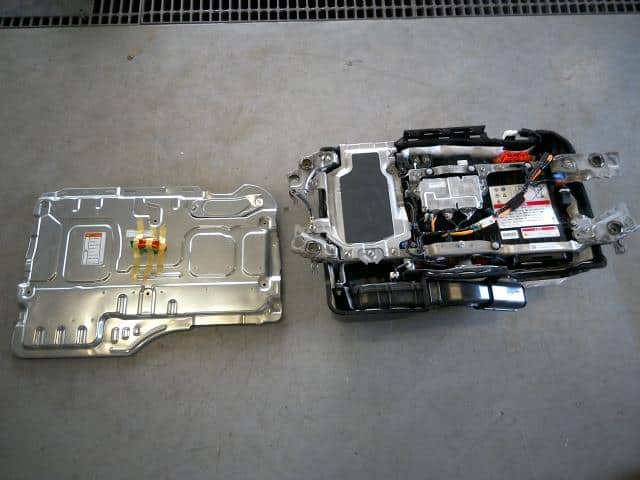 [Used]Battery HONDA Vezel 2017 DAA-RU4 1D10051E904 - BE FORWARD Auto Parts