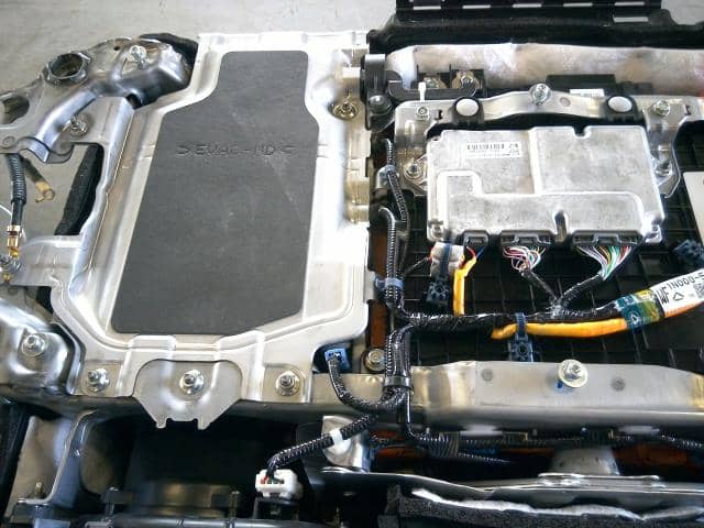 [Used]Battery HONDA Vezel 2017 DAA-RU4 1D10051E904 - BE FORWARD Auto Parts