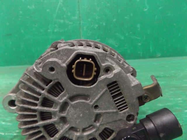 [Used]Alternator HONDA Elysion 2004 DBA-RR3 - BE FORWARD Auto Parts