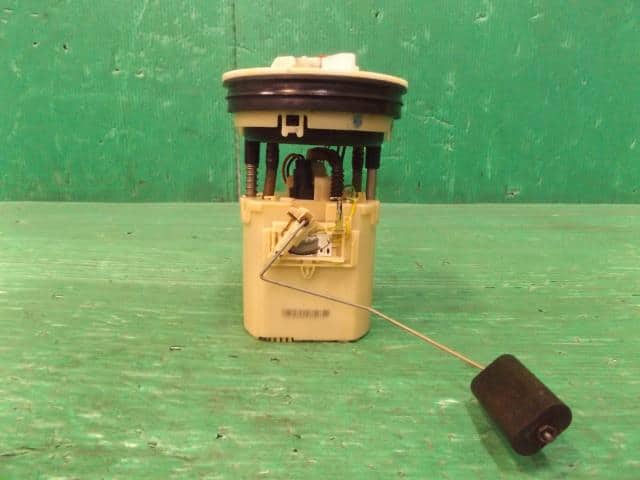 [Used]Fuel Pump MAZDA Demio 2008 DBA-DE3FS - BE FORWARD Auto Parts