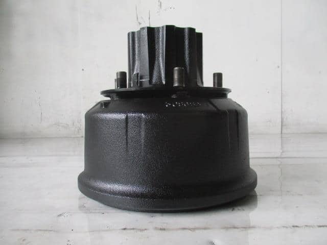 Used]Rear Left Hub Drum Assembly ISUZU Forward 1423110096