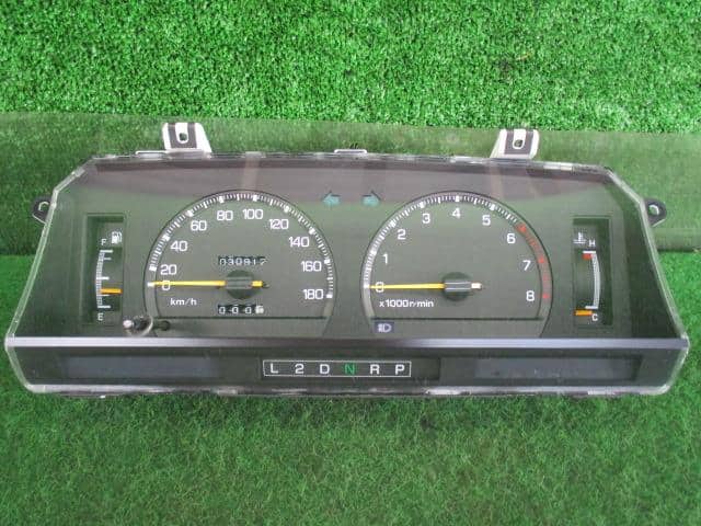 Used]Speedometer TOYOTA Cresta 1987 E-GX71 8320022781 - BE