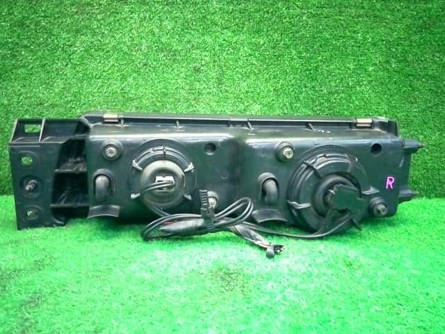 Used]Right Headlight NISSAN Silvia 1992 E-PS13 B601035F00 - BE