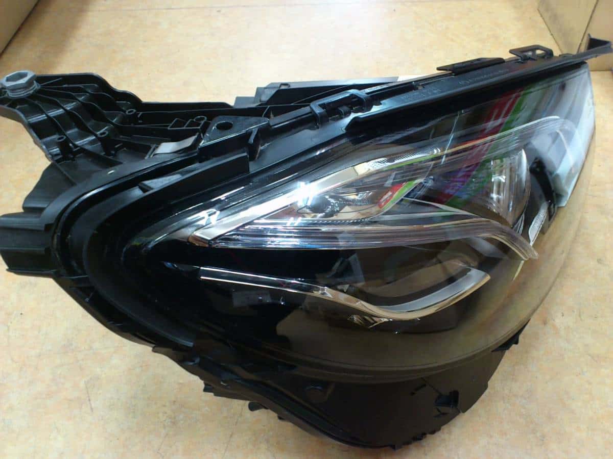 Used]Mercedes-Benz W213 E class genuine LED right headlight [A213 