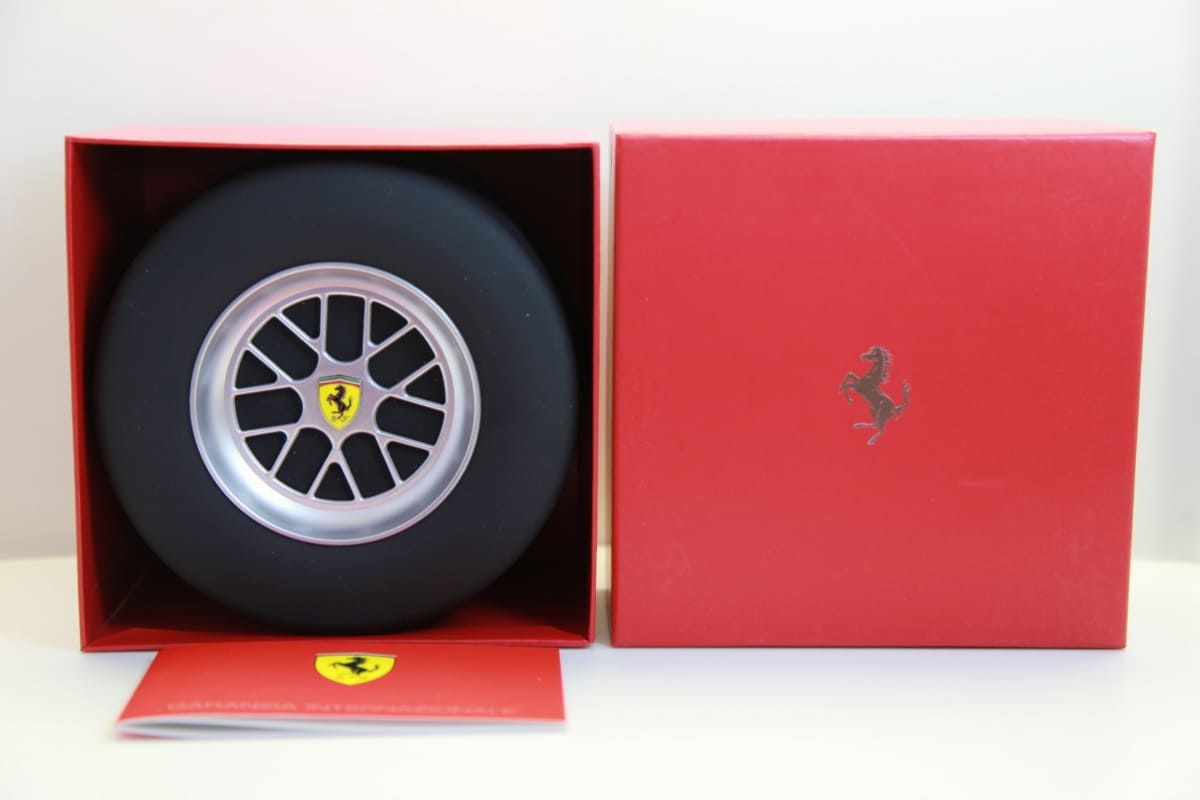 Used]Ferrari F1 Club Chronograph Watch Yellow Dial Rubber Belt