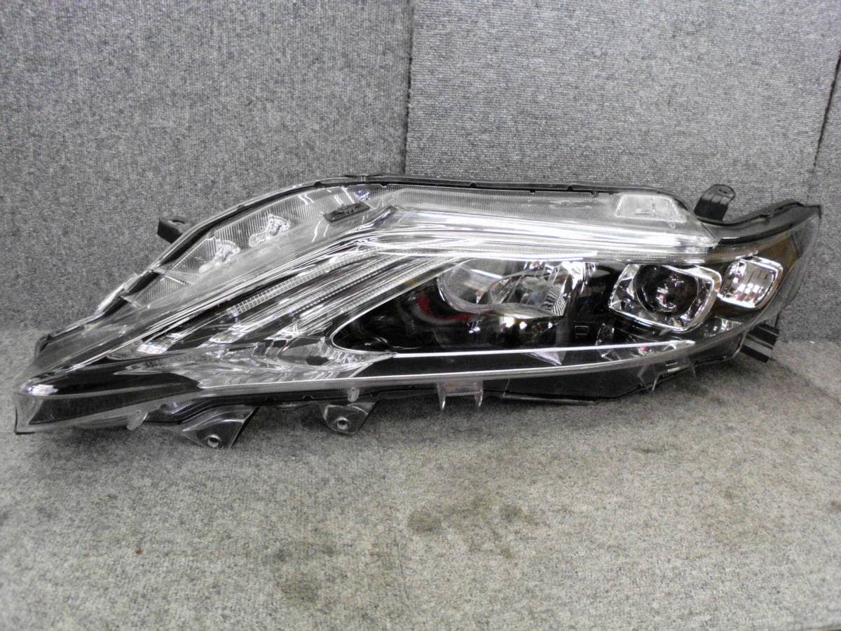 Used]◎◎1811-463 Harrier ZSU60 Genuine LED headlight Left KOITO