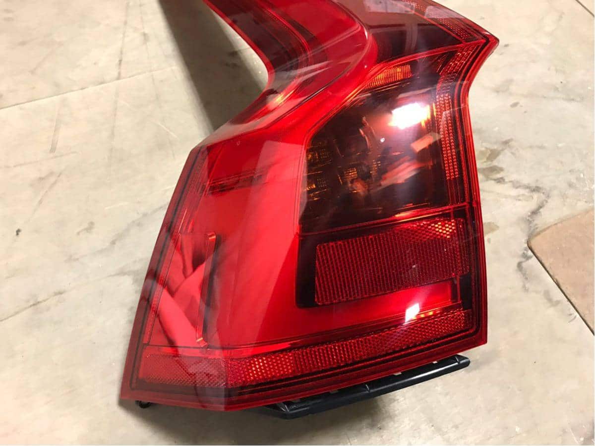 Volvo v90 tail sale lights