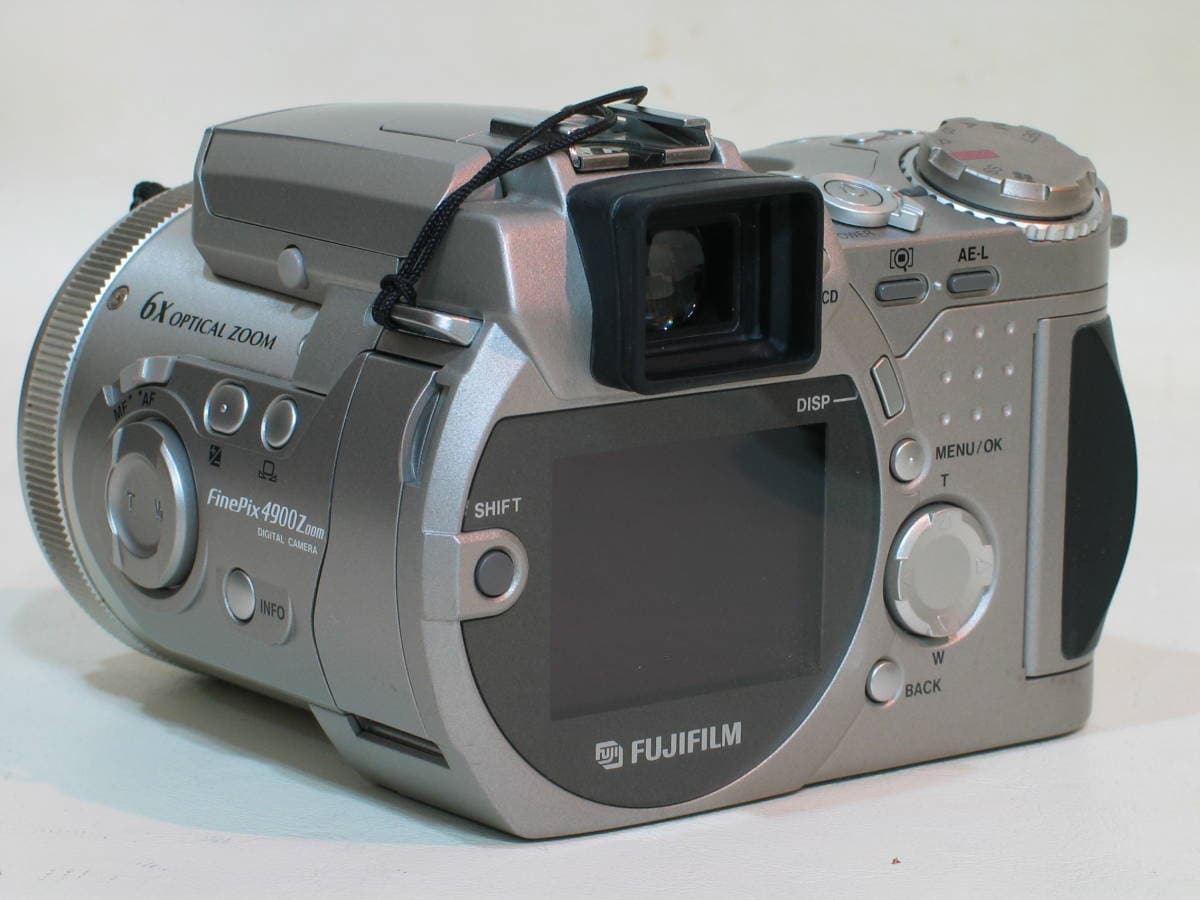 Used]! The FUJIFILM FinePix 4900Z appearance is the finest - BE 